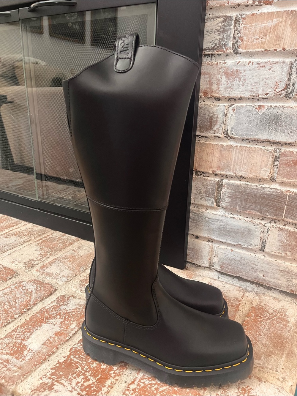Dr. Martens Amaayah Black Tall Leather Boots Knee High Womens 6 Side Zipper